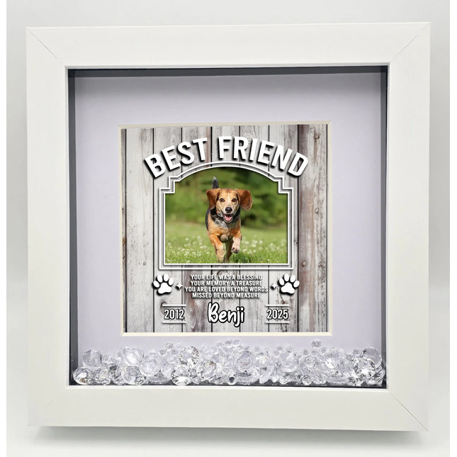 Blank Frame Medium CLOSE UP